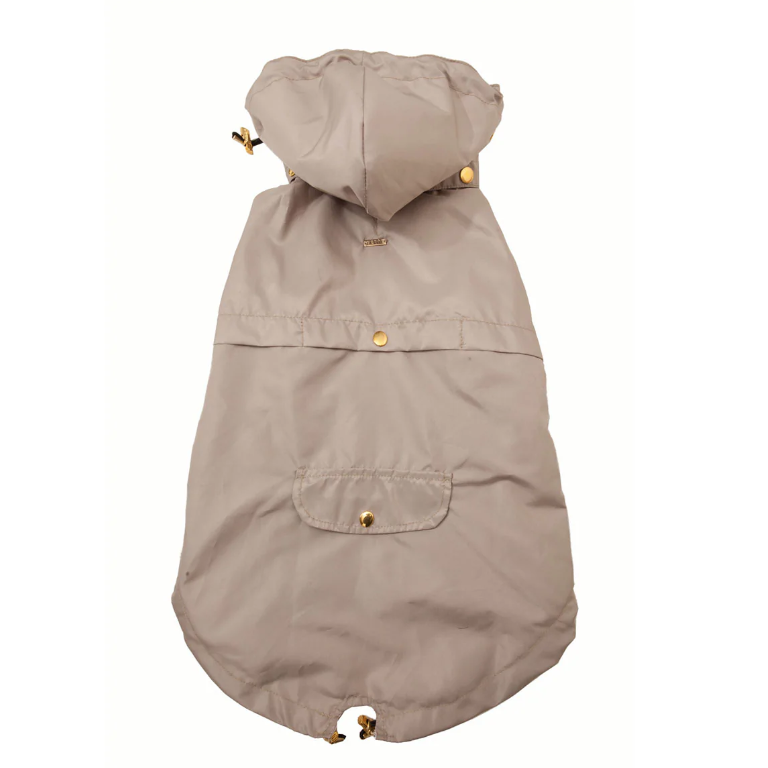 Impermeable feroz