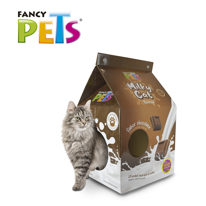 Casa de carton con rascador p/gato chocolate 31.5cm x 54cm x 33cm Talla